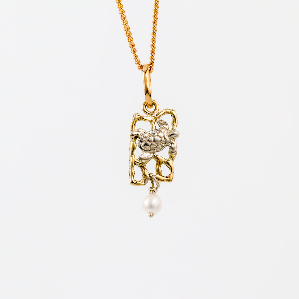 Coral Bay Jewels – Two-Tone Coral Reef Turtle Drop Pendant