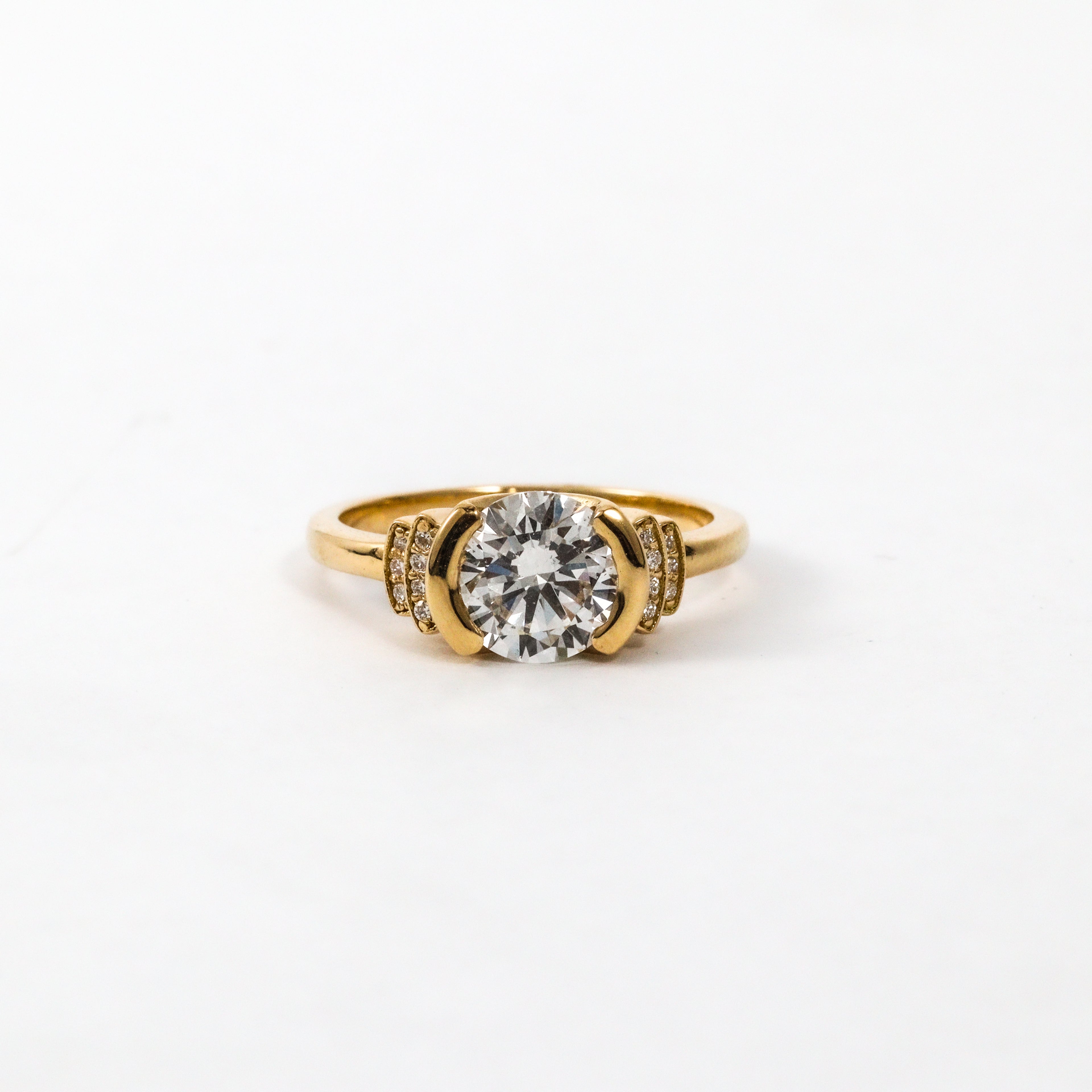 Leon Baker – Yellow Gold 2ct Lab Diamond Ring