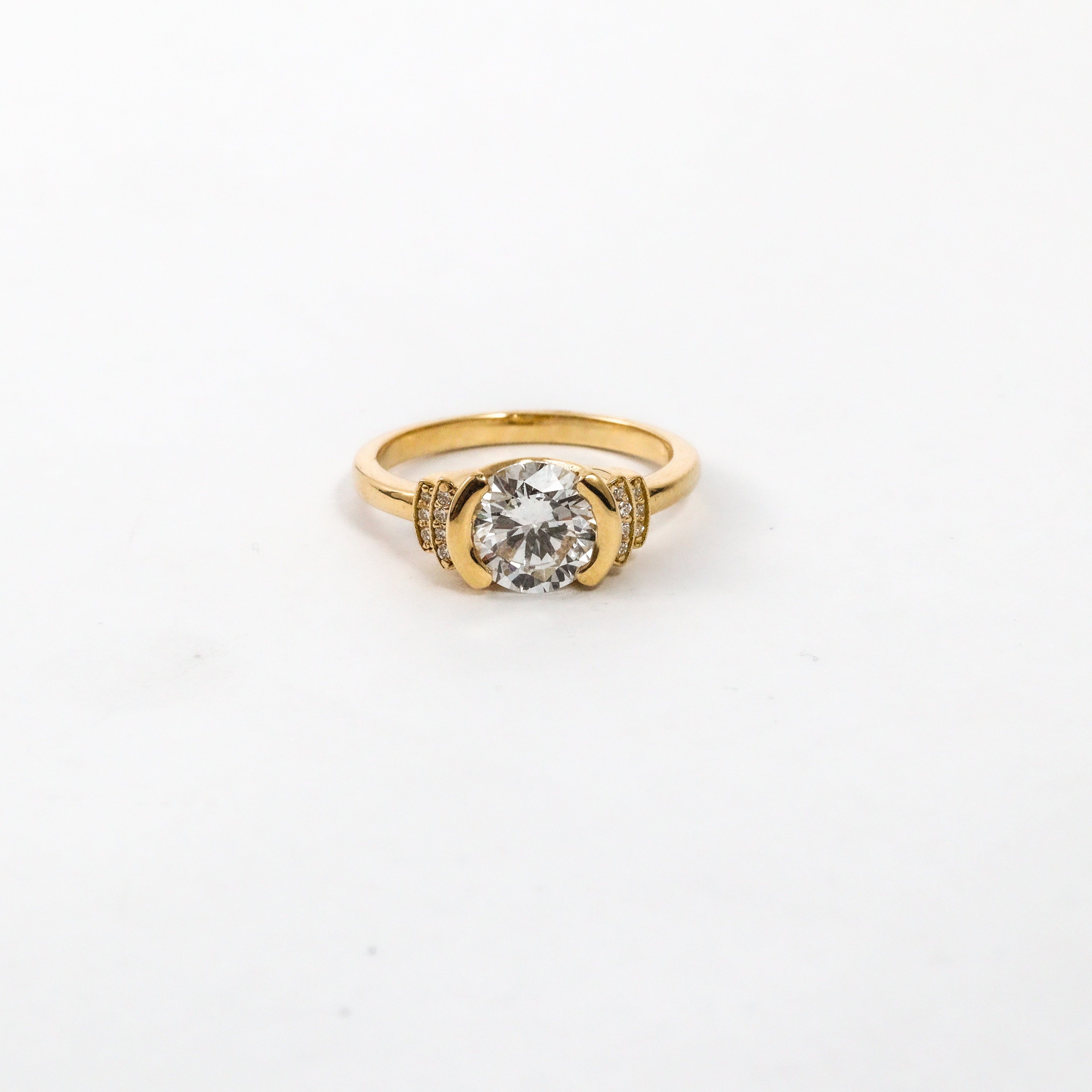 Leon Baker – Yellow Gold 2ct Lab Diamond Ring