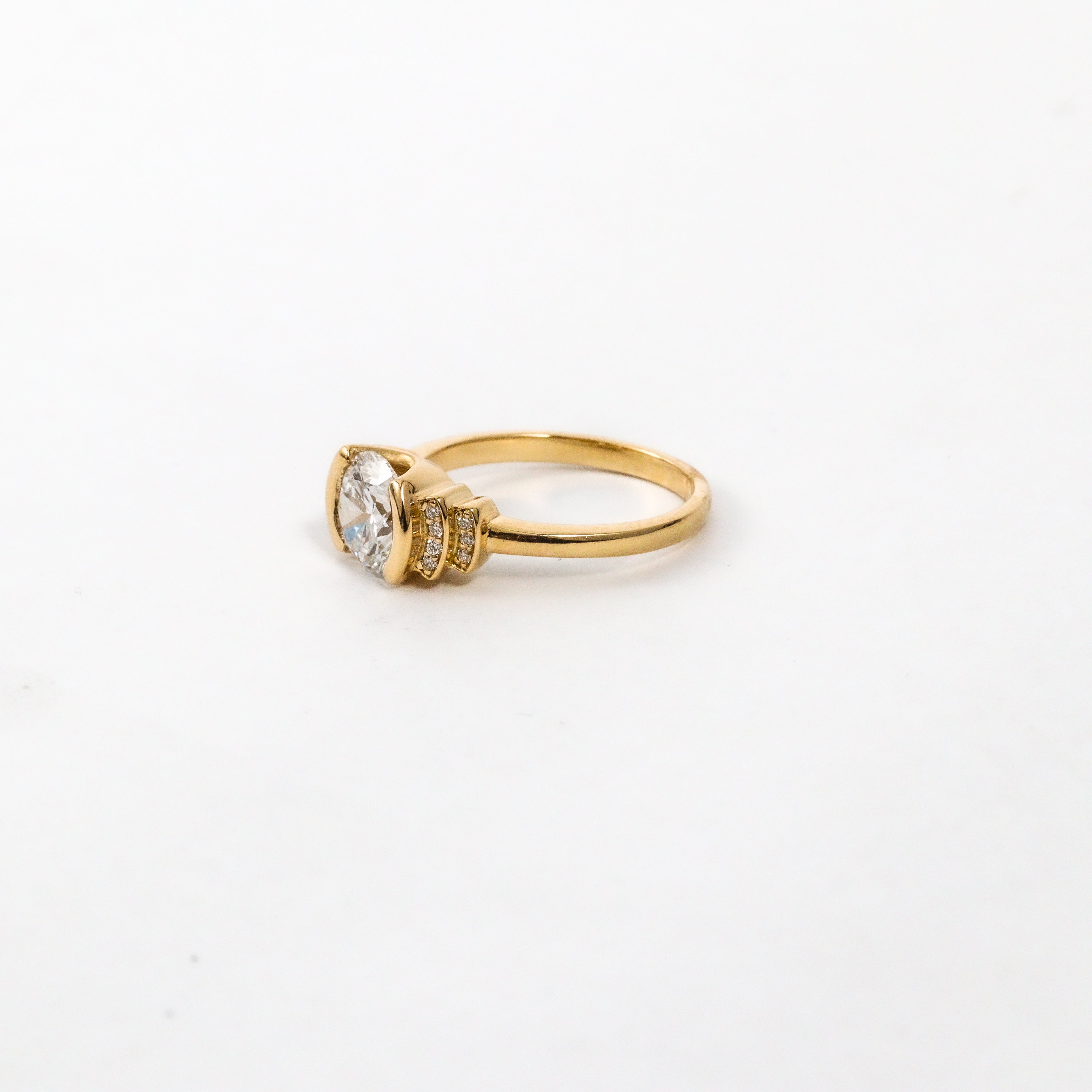 Leon Baker – Yellow Gold 2ct Lab Diamond Ring