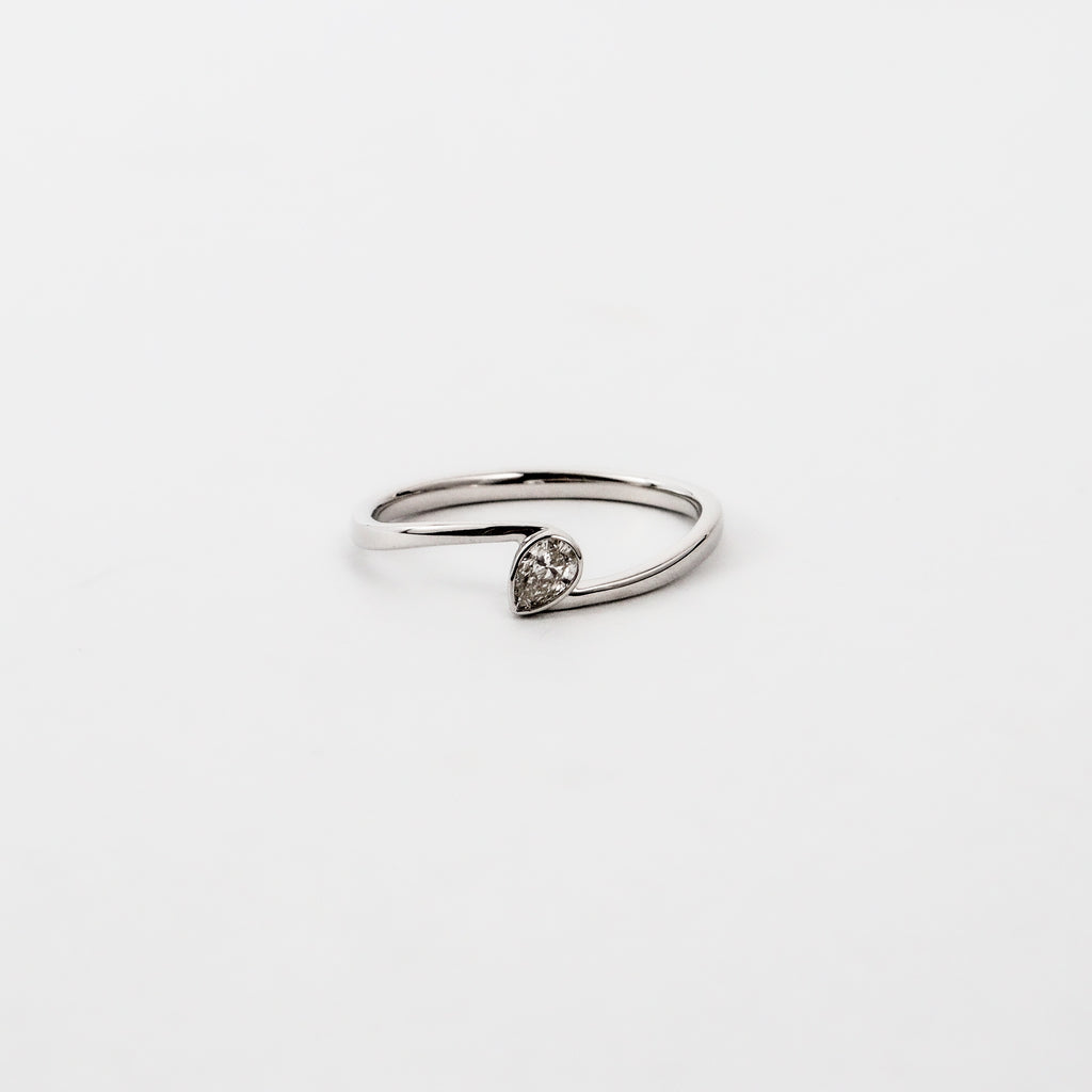 Leon Baker – White Gold Lab Diamond Ring