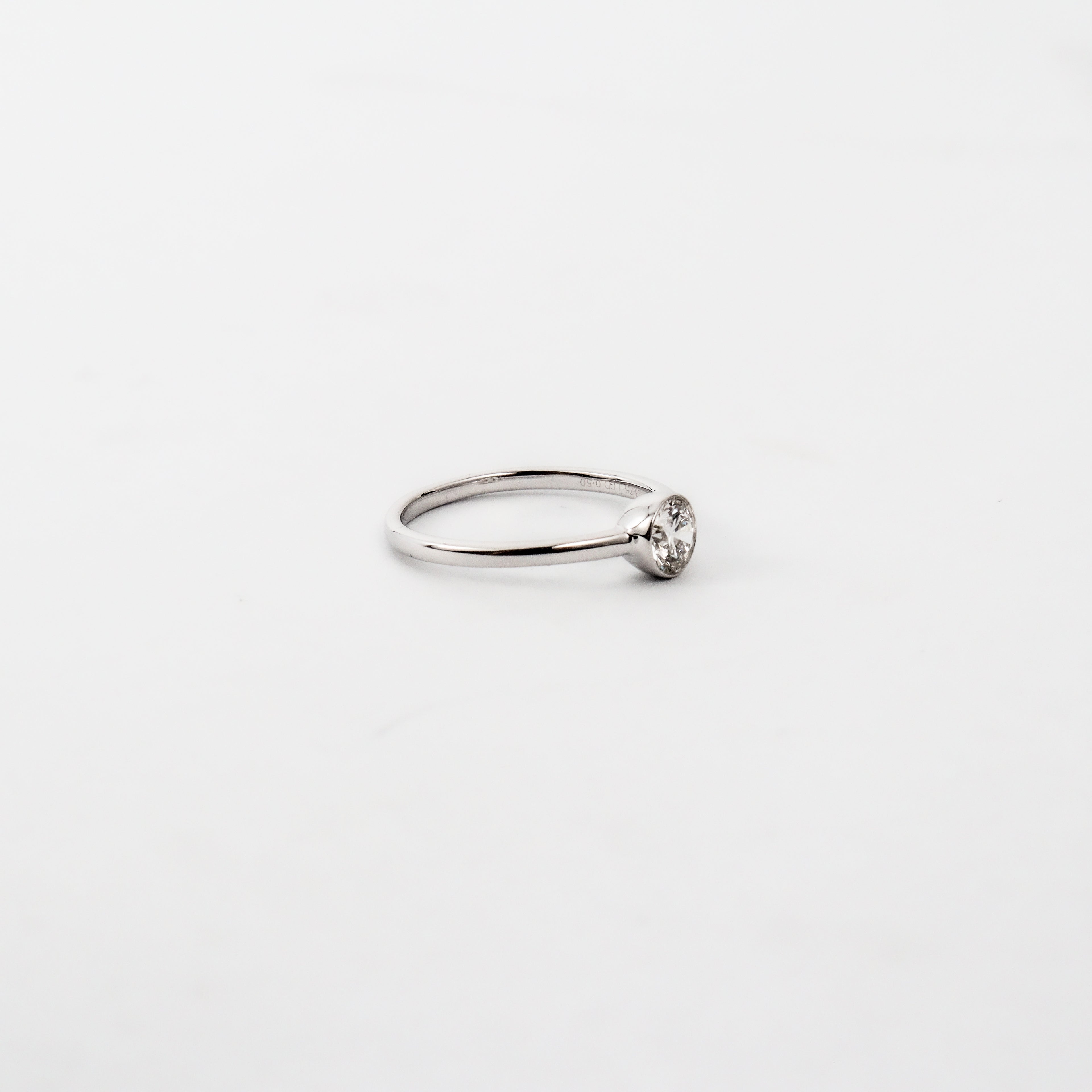 Leon Baker – White Gold Lab Diamond Bezel Ring
