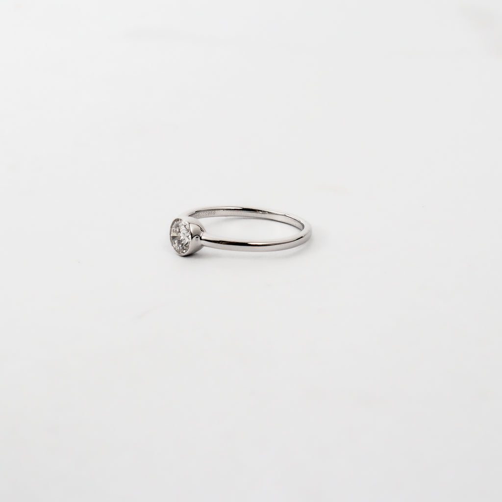 Leon Baker – White Gold Lab Diamond Bezel Ring