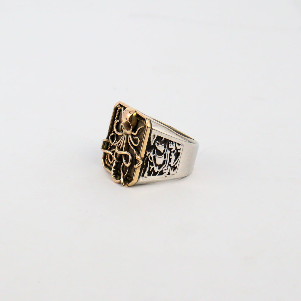 Coral Bay Jewels – Kraken Signet Ring