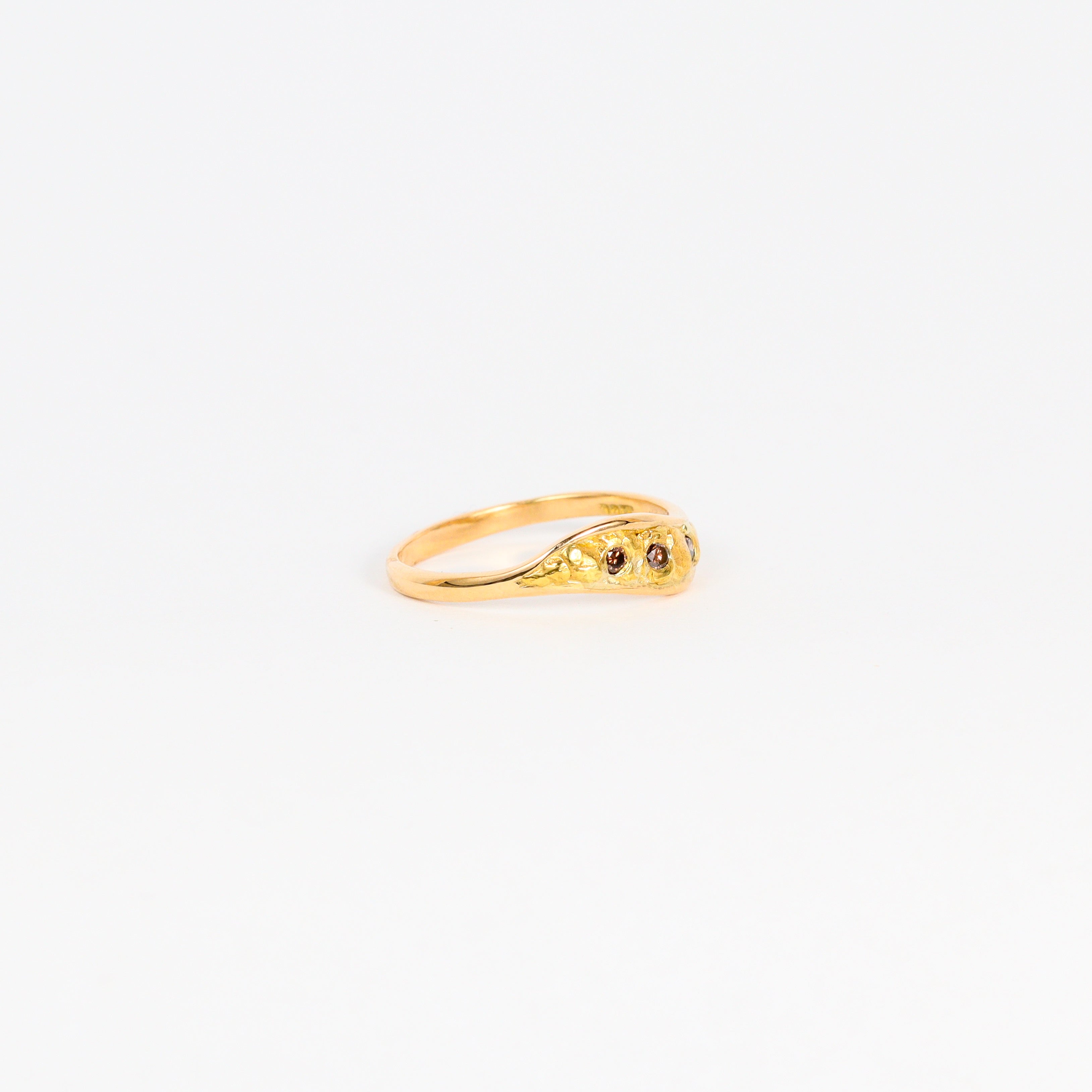 Leon Baker – 18K Yellow Gold Triple Champagne Diamond Ring