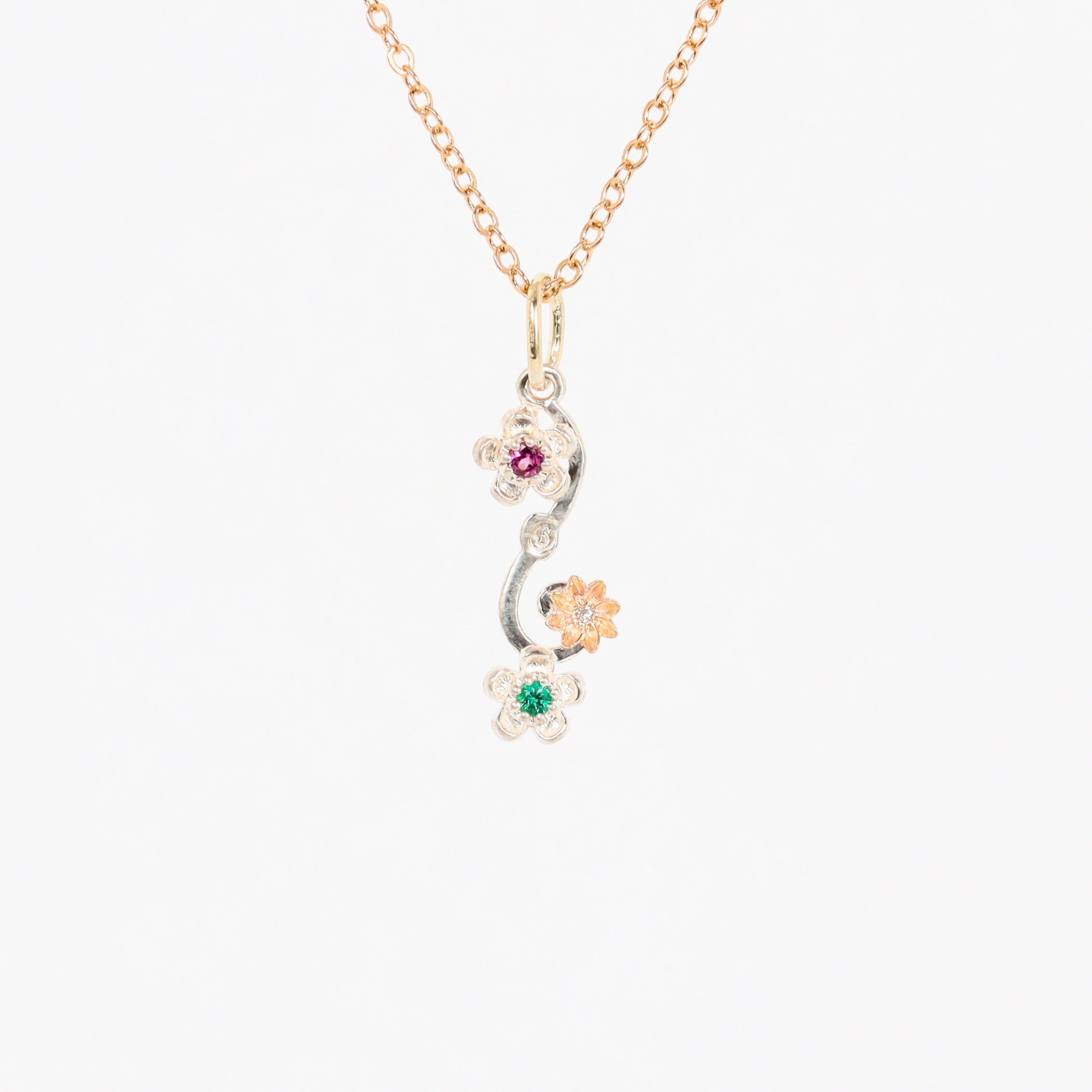 Leon Baker – Wildflower Two-Tone Pendant