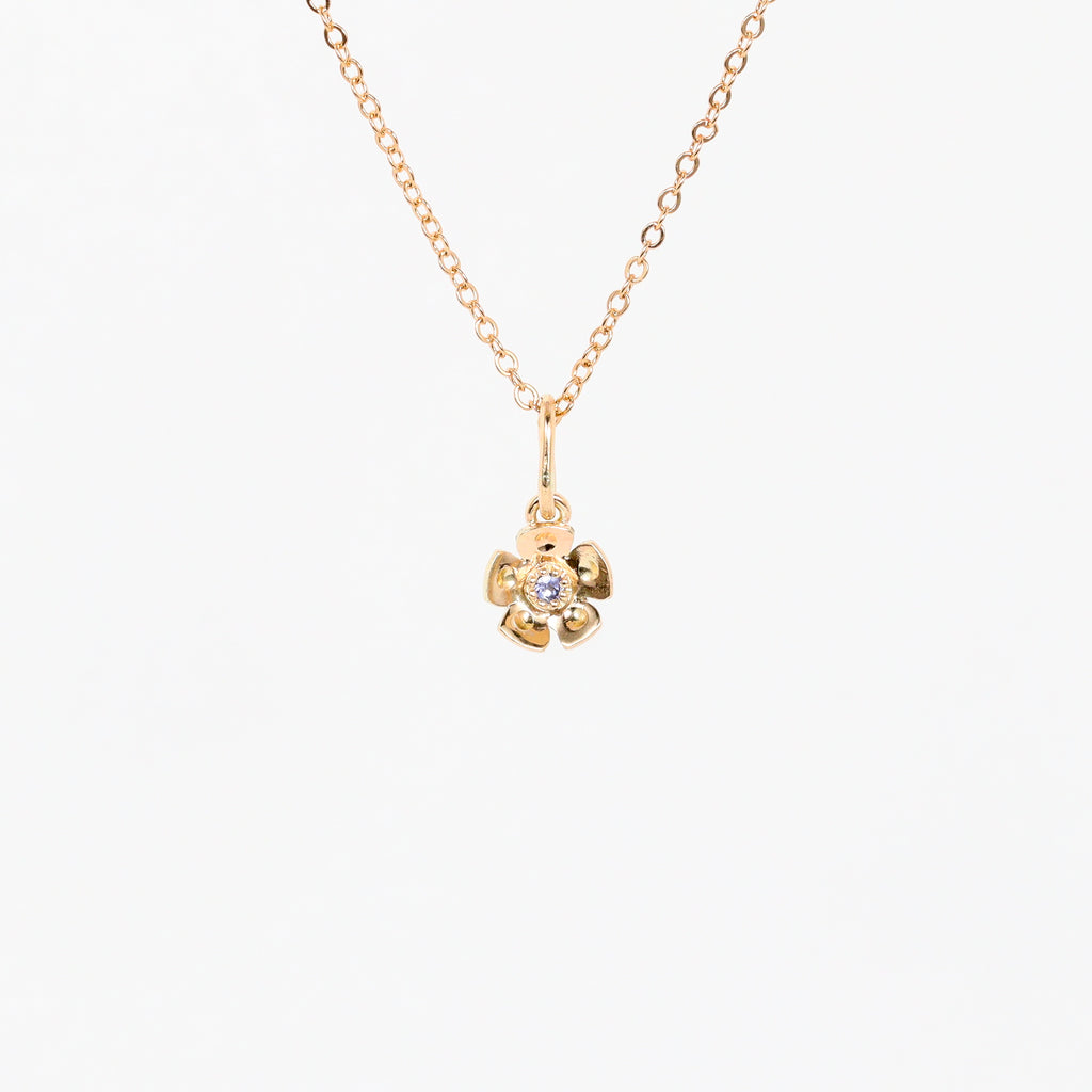 Leon Baker – 9K Yellow Gold Large Geraldton Wax Pendant