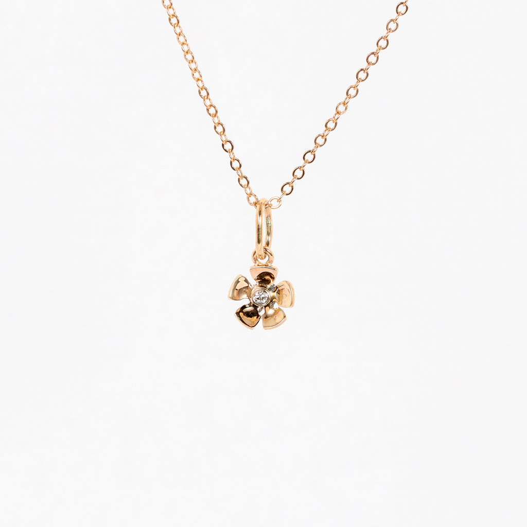 Leon Baker – 9K Yellow Gold Large Geraldton Wax Pendant