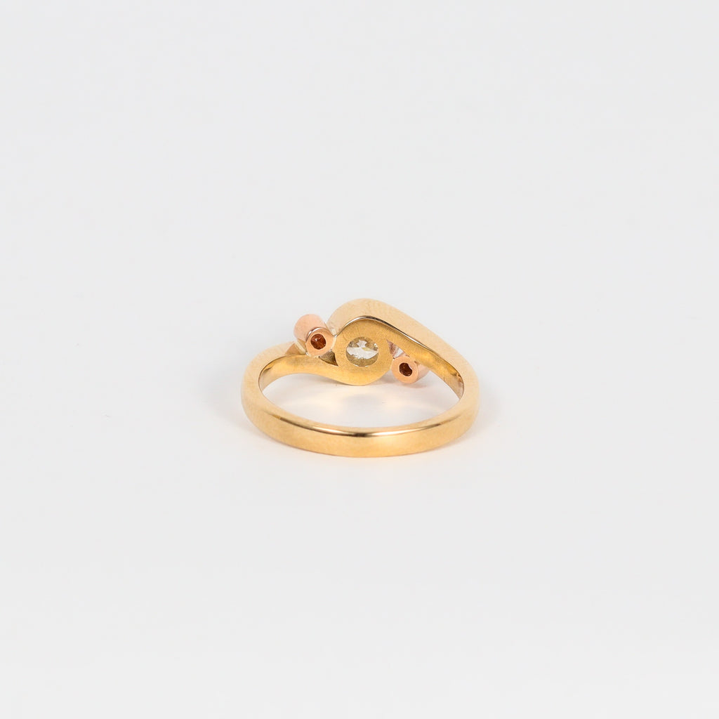 Leon Baker's Finest – Swirl Pink Argyle's & Diamond Ring