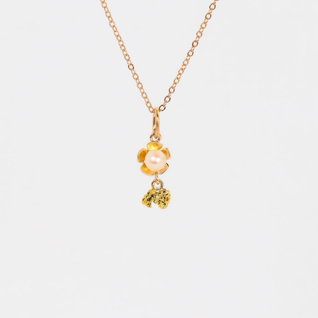 Leon Baker – Small Geraldton Wax Pearl & Nugget Charm